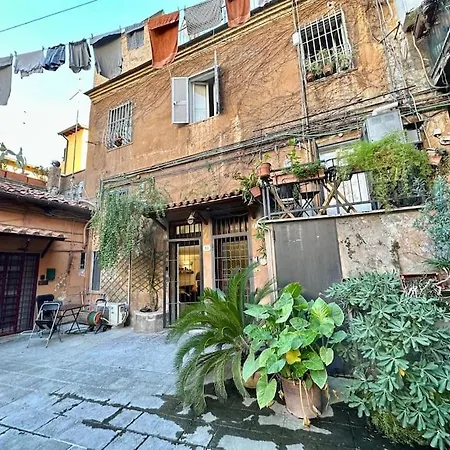 Trasteverina Luxury 33 Rome Exterior photo